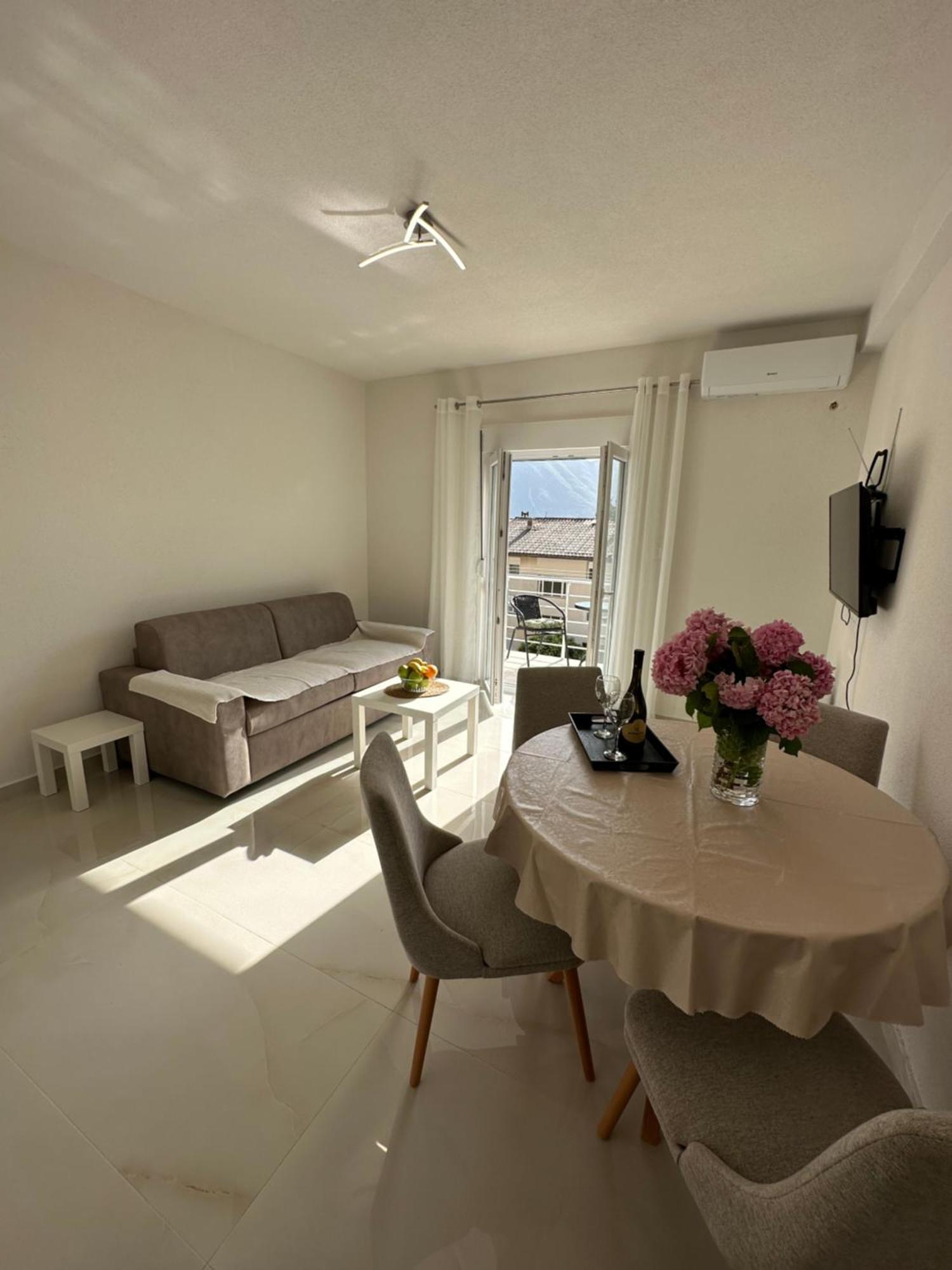 Sunny Apartment Kotor Ngoại thất bức ảnh
