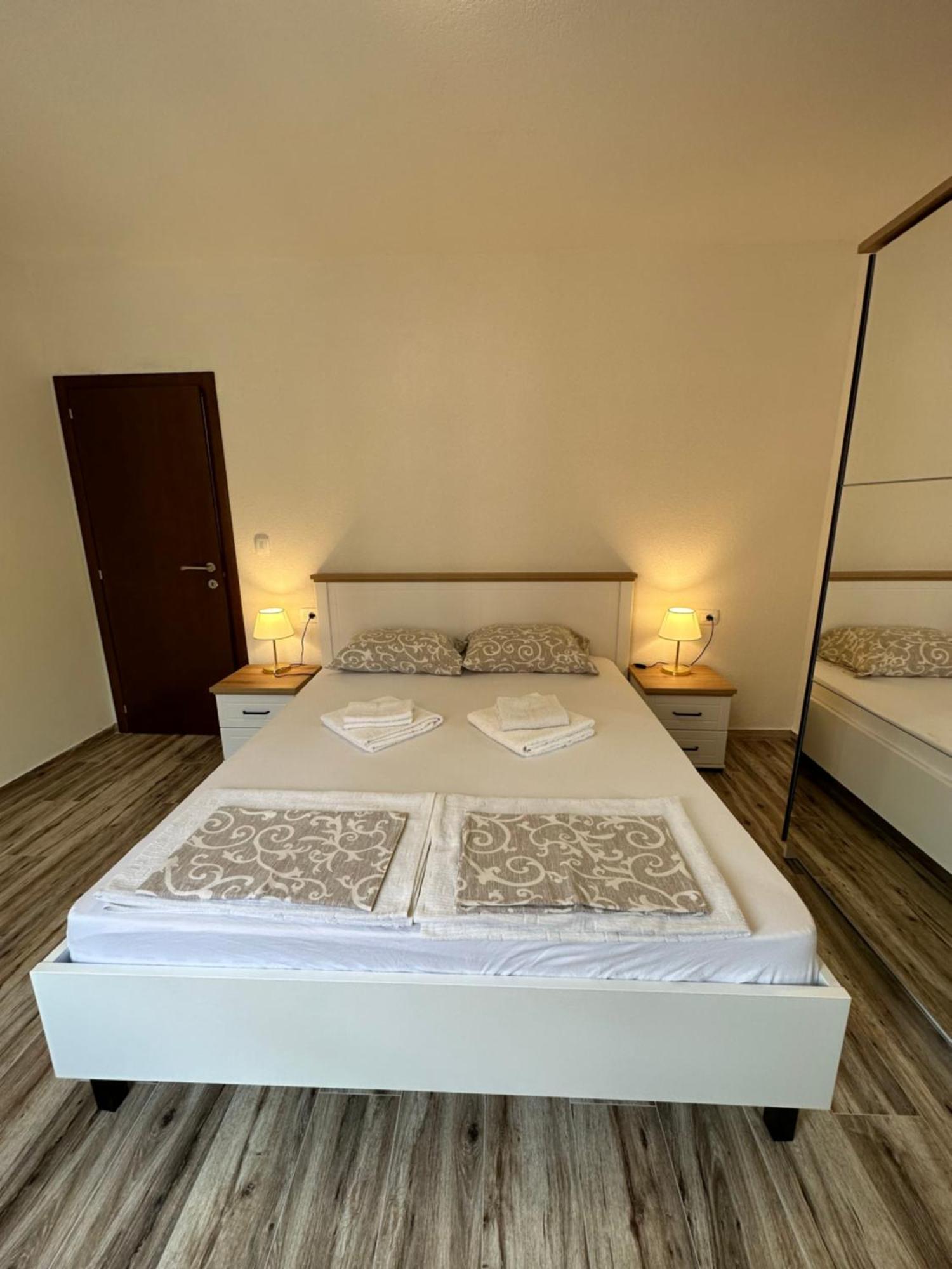 Sunny Apartment Kotor Ngoại thất bức ảnh